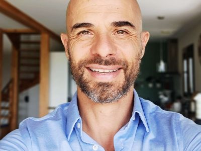 seb duc coach de vie holistique pour renforcer ton corps et ton esprit